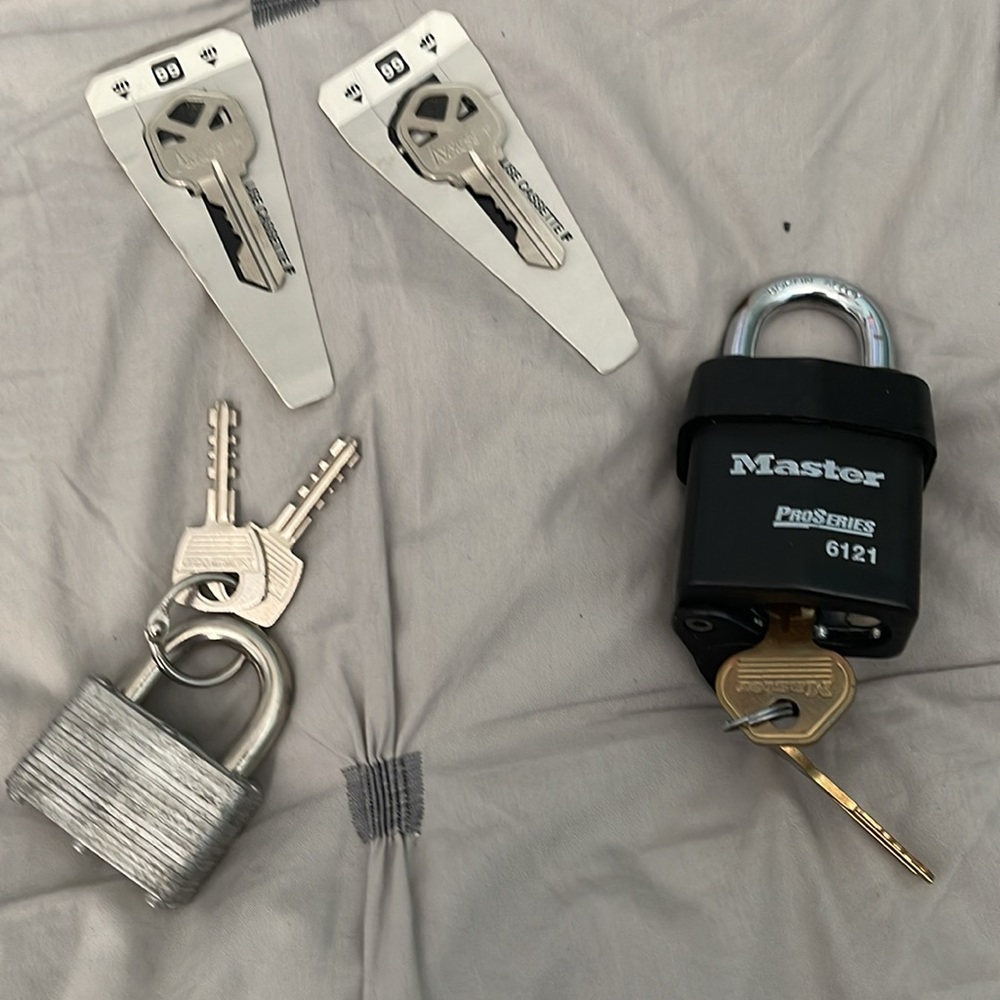 2 Master lock